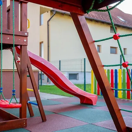 Vendégház Roots Redwood *