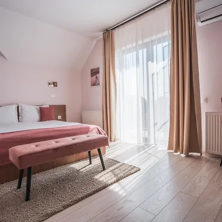 Vendégház Roots Redwood Brassó