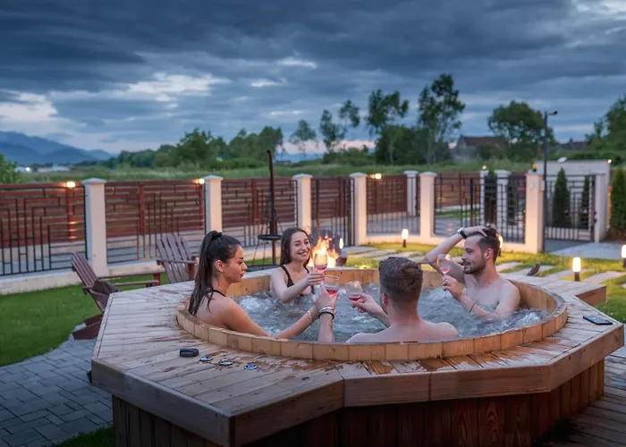 Guest house Roots Redwood Brasov