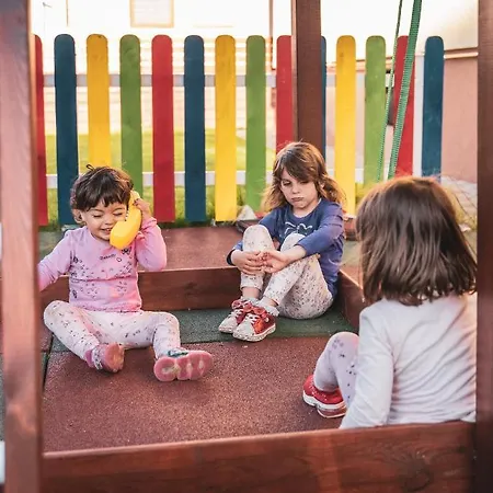 Gæstehus Roots Redwood