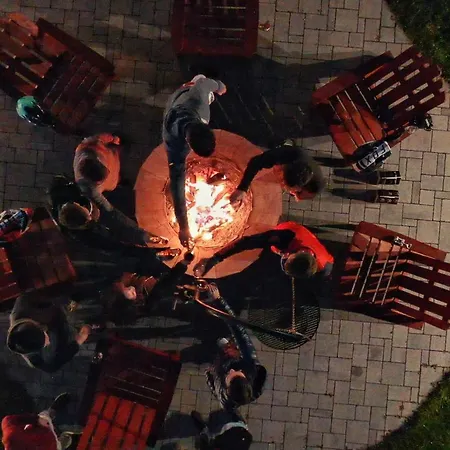 Gæstehus Roots Redwood *