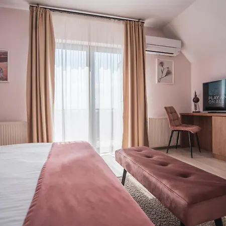 Roots Redwood Affittacamere