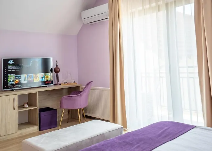 Gæstehus Roots Redwood *