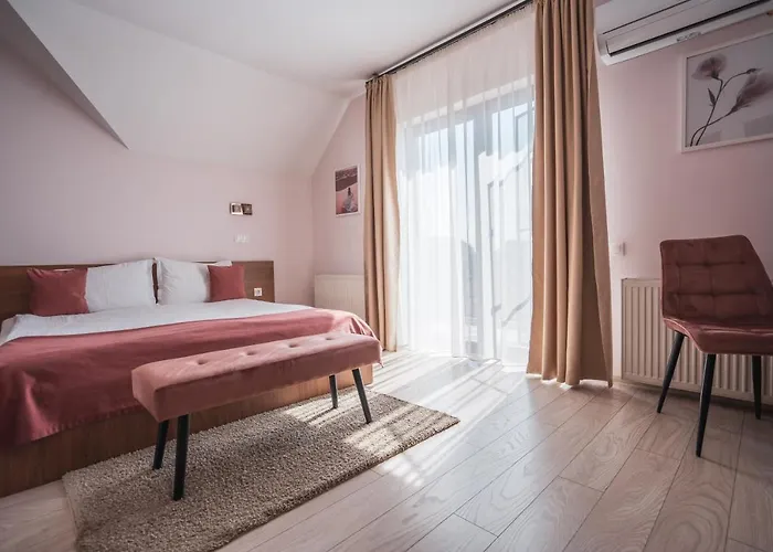 Gæstehus Roots Redwood Braşov